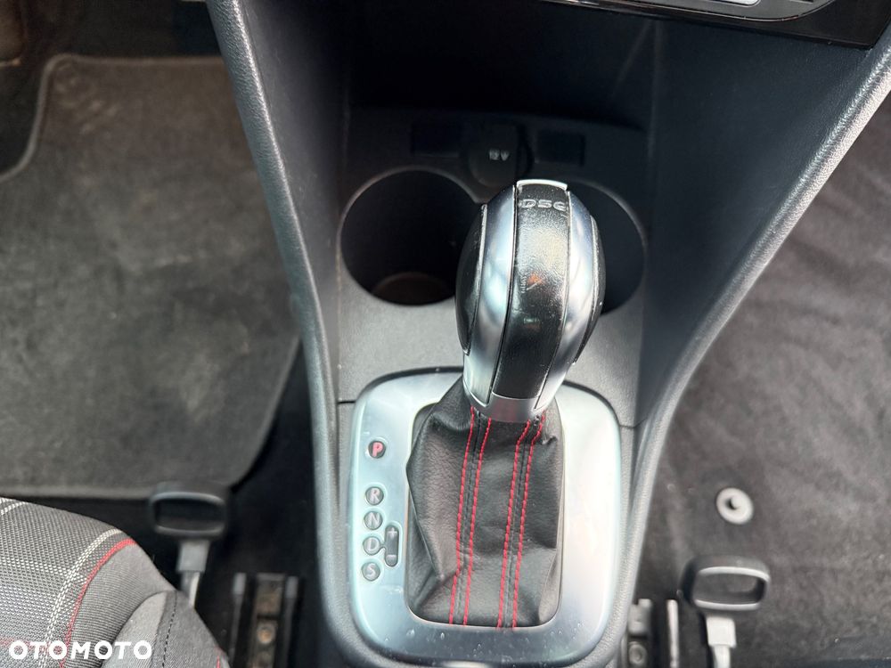 Volkswagen Polo 1.4 TSI GTI DSG - 21