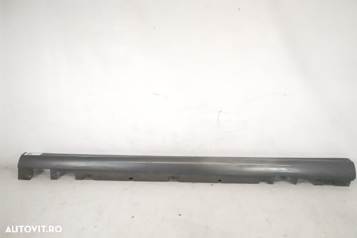 Ornament Prag Stanga Original In Stare Buna AMG Mercedes-Benz  E-Class - 1