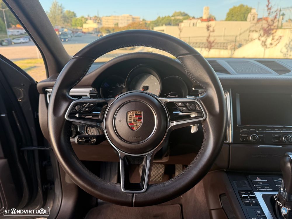 Porsche Macan S - 12