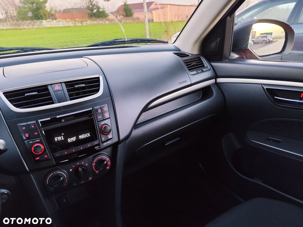 Suzuki Swift 1.2 X-ITE - 17