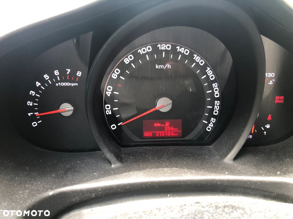 Kia Sportage 2.0 XL 2WD - 13