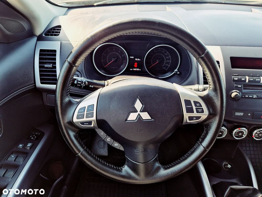 Mitsubishi Outlander 2.0 2WD Motion - 21