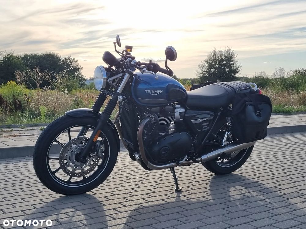 Triumph Street Twin - 5