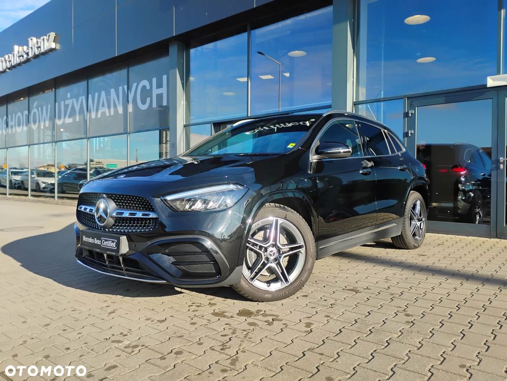 Mercedes-Benz GLA 200 AMG Line - 1
