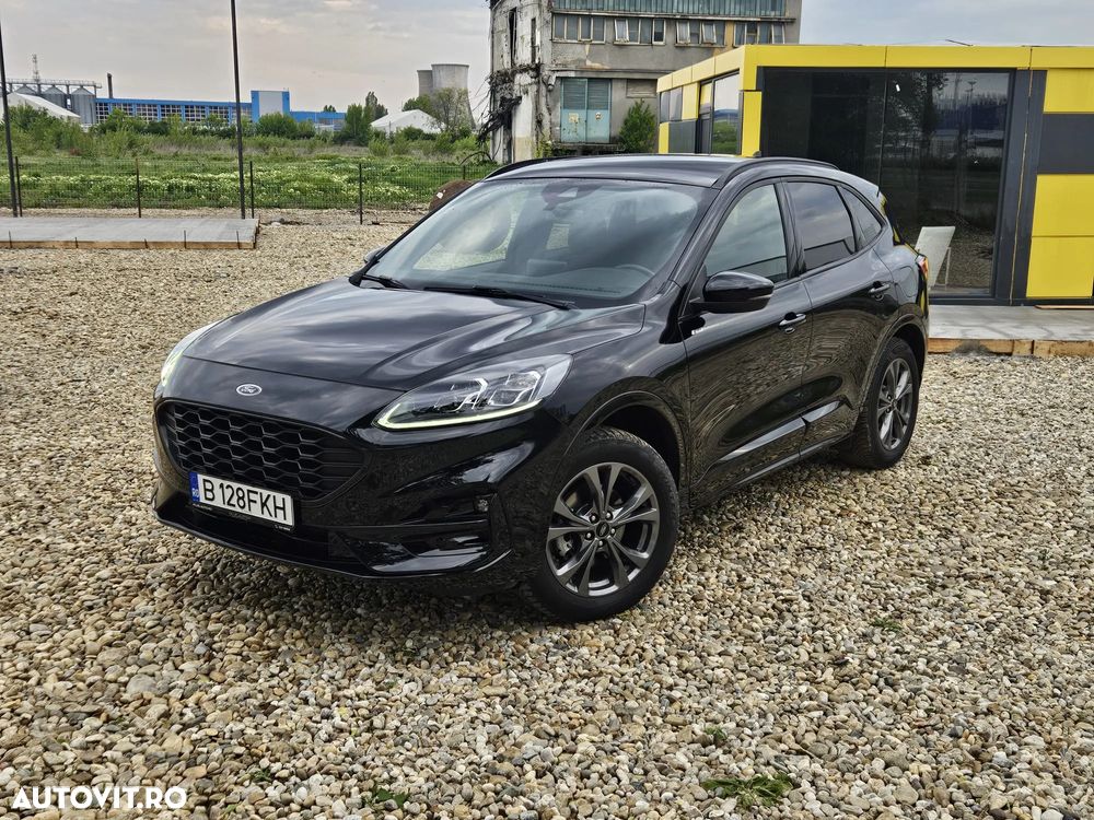 Ford Kuga 2.5 Duratec FHEV 4x4 ST-LINE X - 28