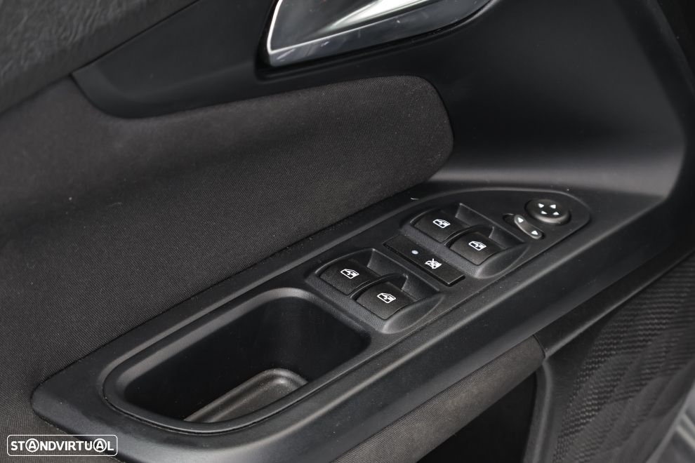 Fiat Tipo Station Wagon 1.0 GSE T3 - 24