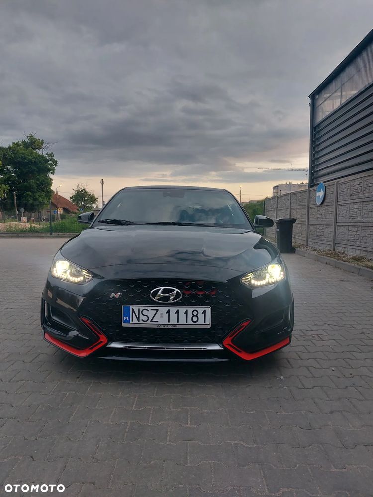 Hyundai Veloster - 10