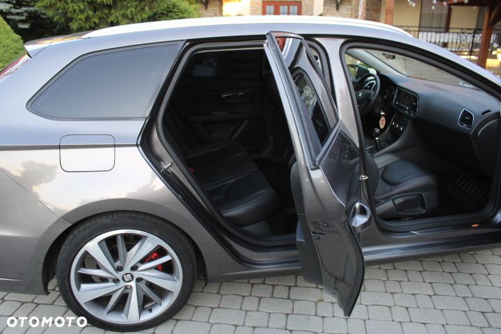 Seat Leon 2.0 TDI DPF Ecomotive FR - 27