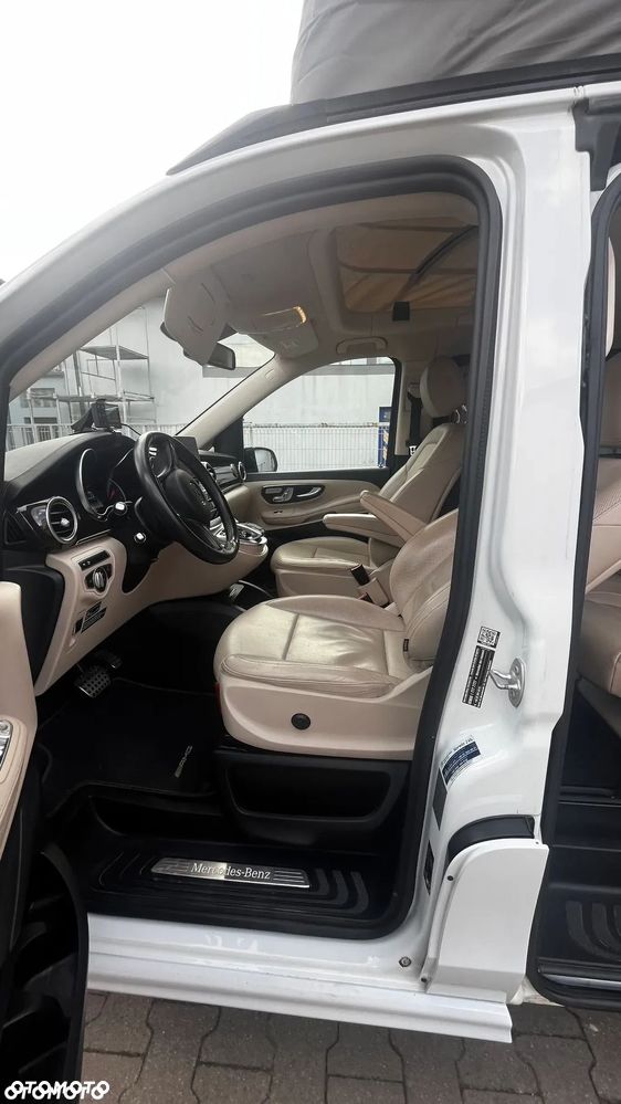Mercedes-Benz Klasa V - 14