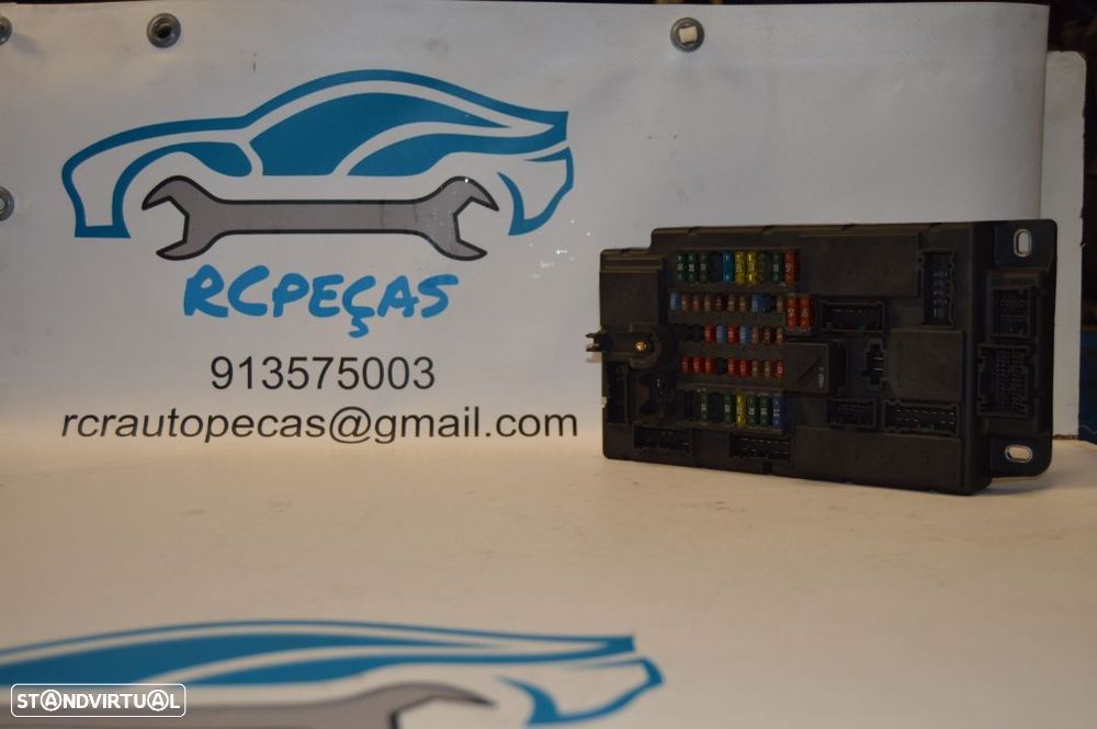 TAMPA CAIXA FUSIVEIS TAMPA PAINEL COMANDO CONTROLO SAM MINI COOPER R56 61353453737 3453737 519318117 R55 R57 CLUBMAN R58 R59 R60 COUNTRYMAN R61 PACEMAN - 2