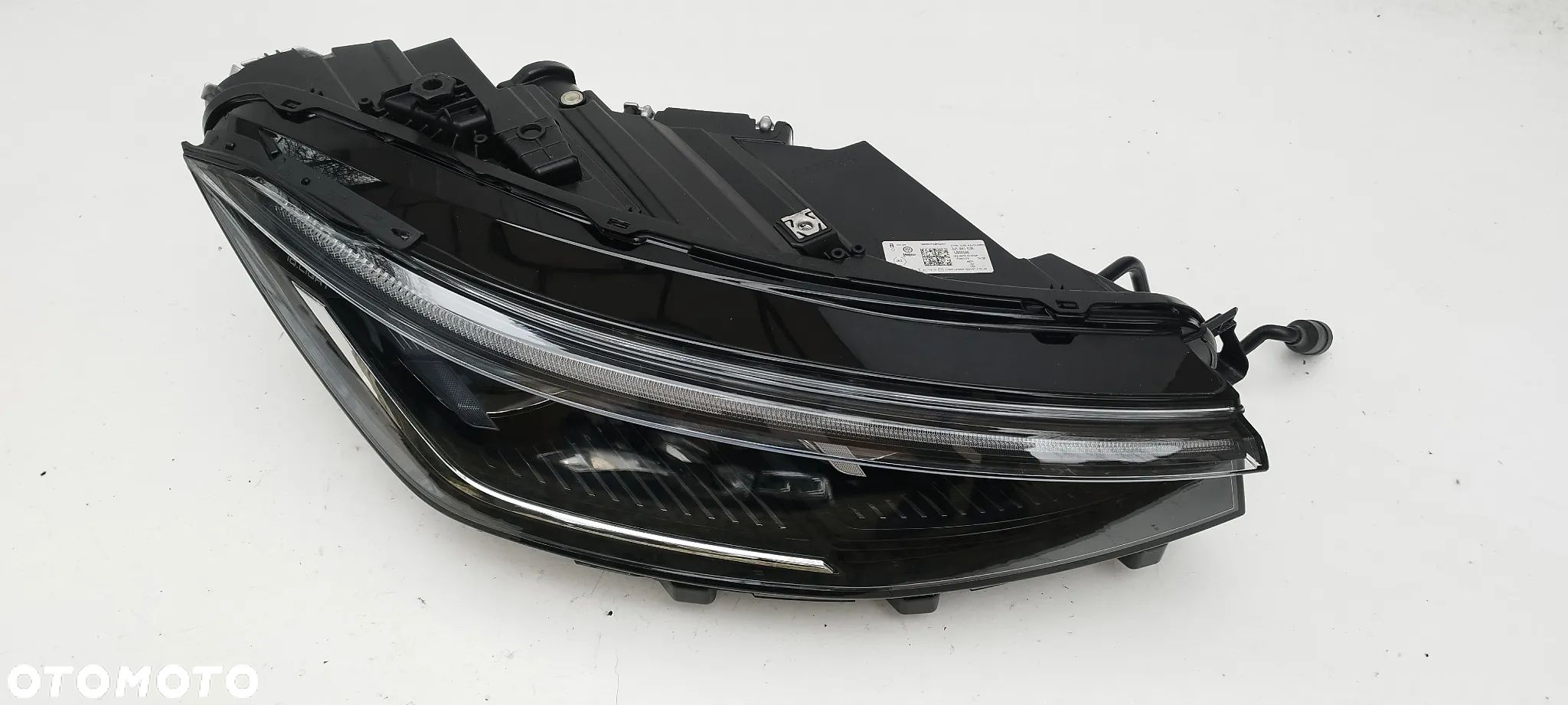 Vw Passat B9 2023- IQ Full Led Matrix Prawa Idealna Oryginał 3J1941036 - 1