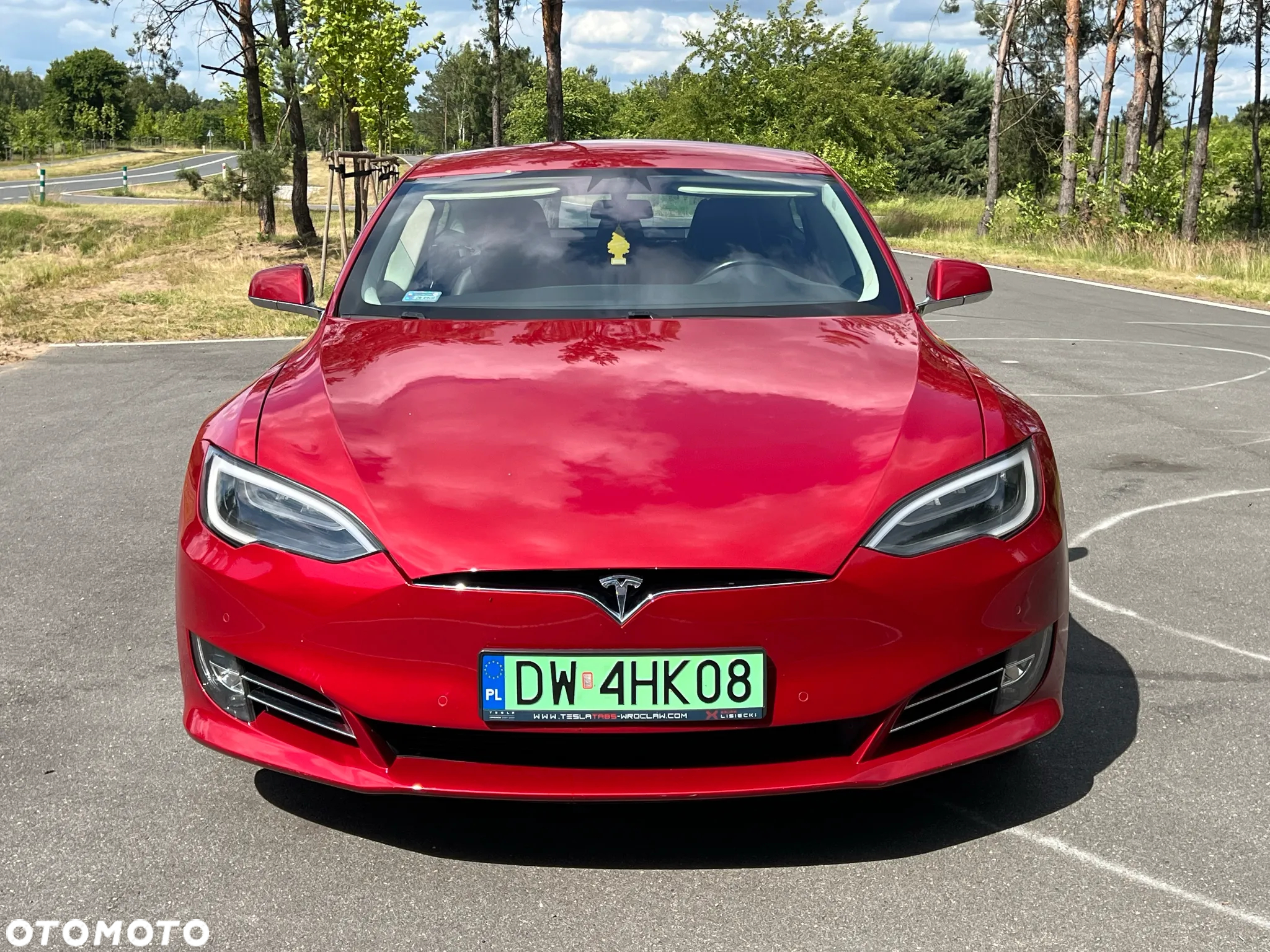 Tesla Model S - 3
