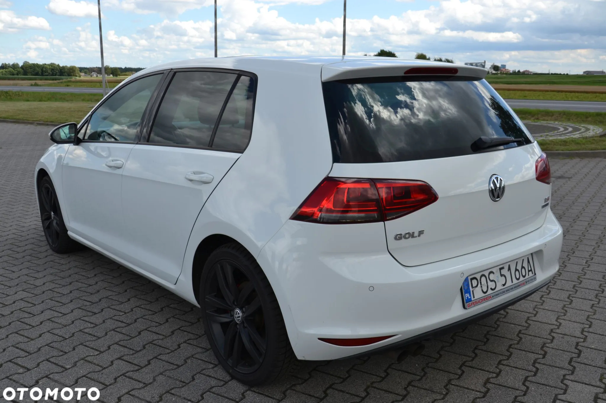 Volkswagen Golf VII 1.4 TSI BMT Highline DSG - 2