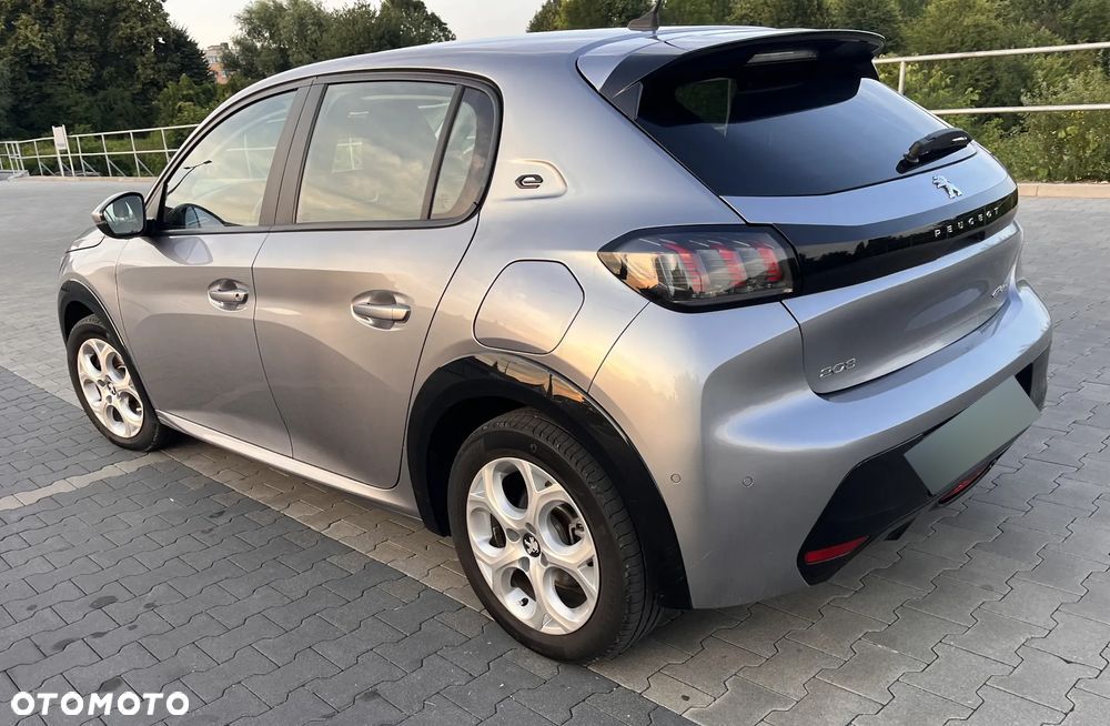 Peugeot 208 e-208 Allure Pack - 3