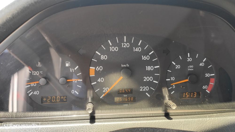 Mercedes-Benz C 220 D Esprit - 12
