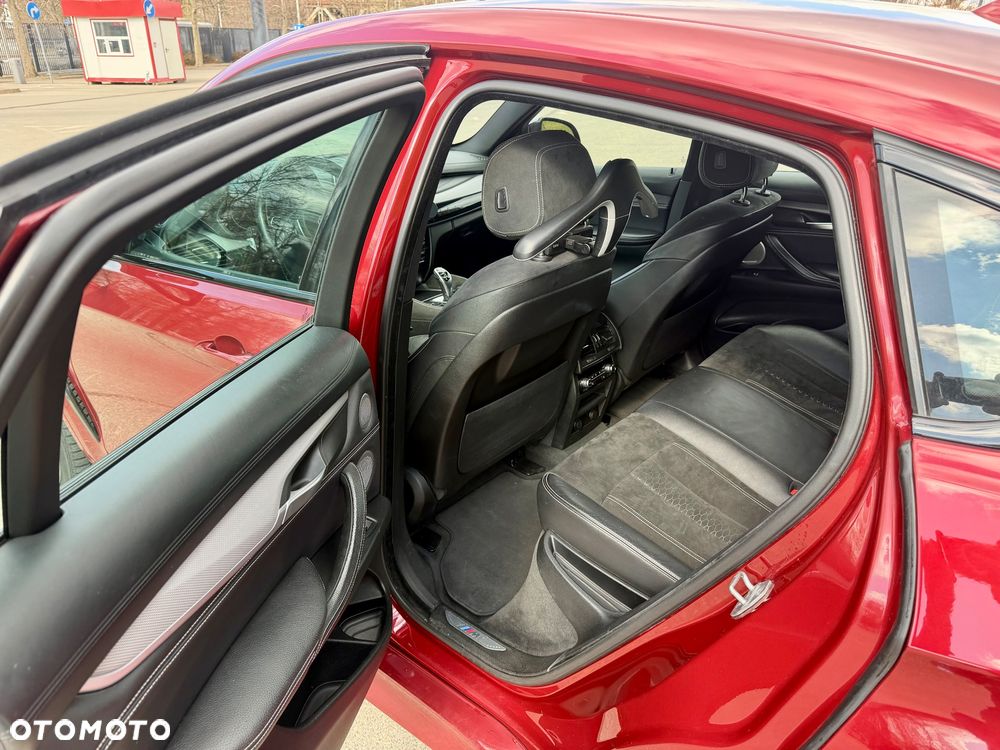 BMW X6 - 24