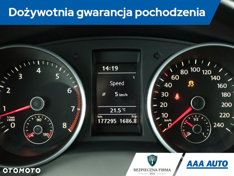 Volkswagen Golf - 9