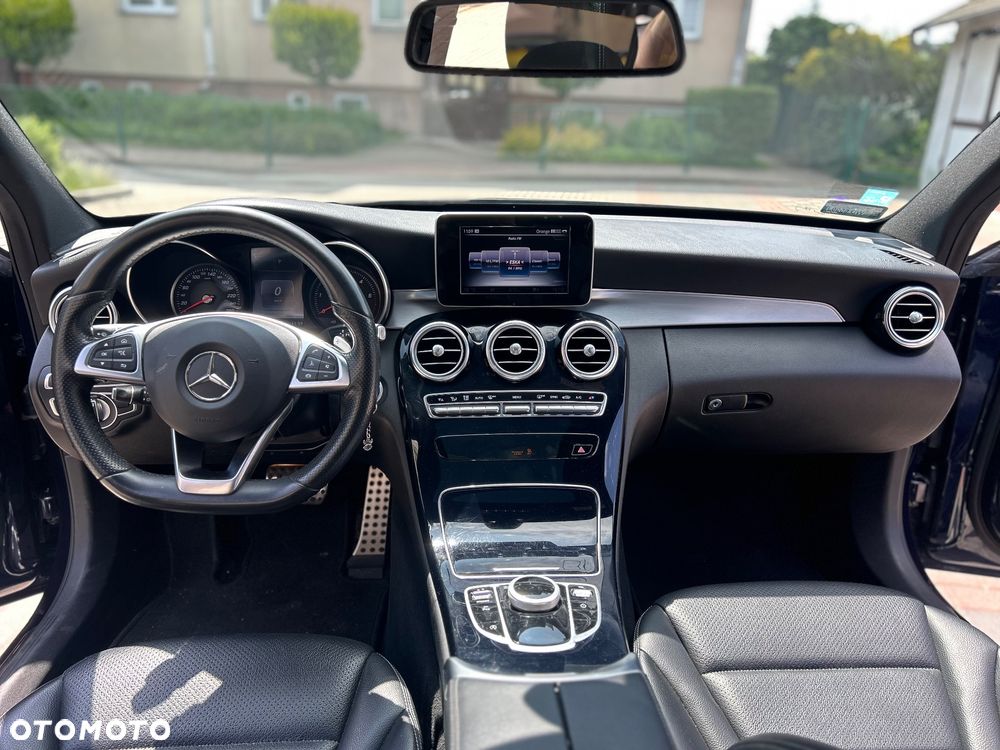 Mercedes-Benz Klasa C 220 d 4-Matic 9G-TRONIC - 2