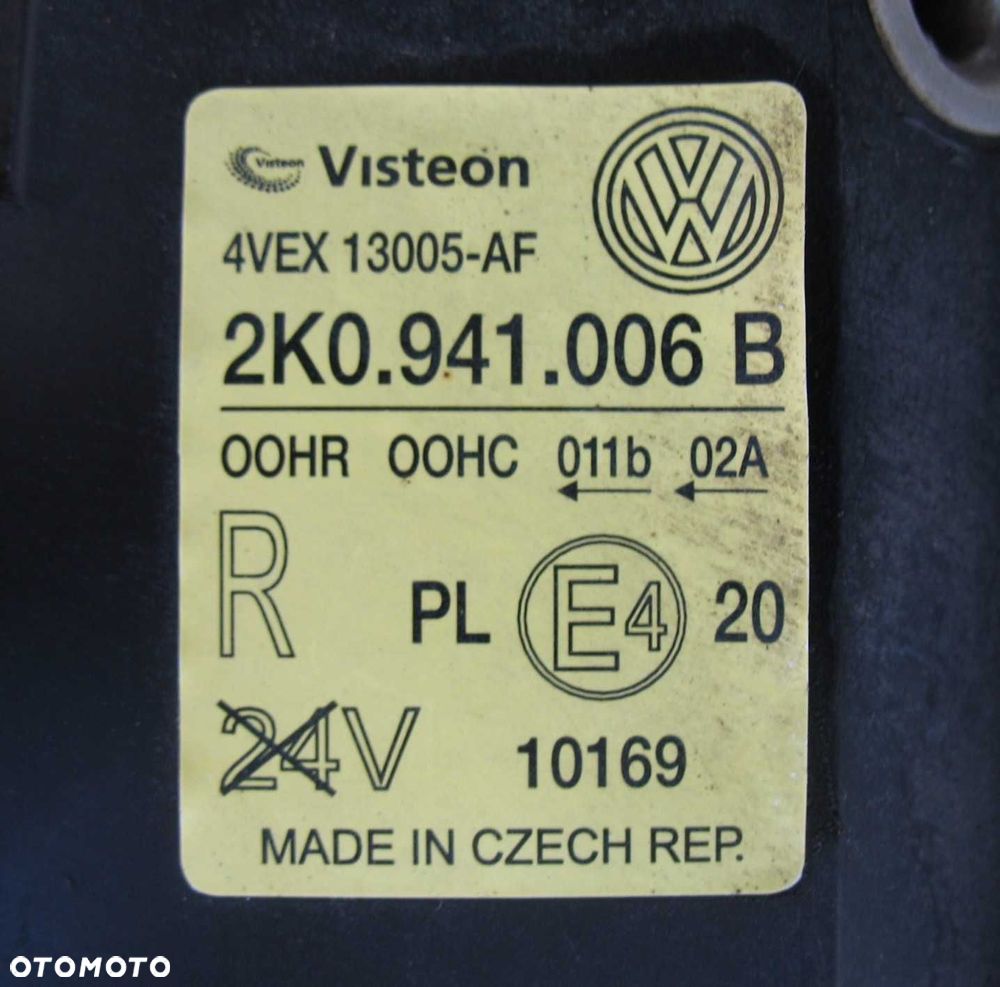 VW Caddy III Lampa Prawa przód oryginał EU - 3