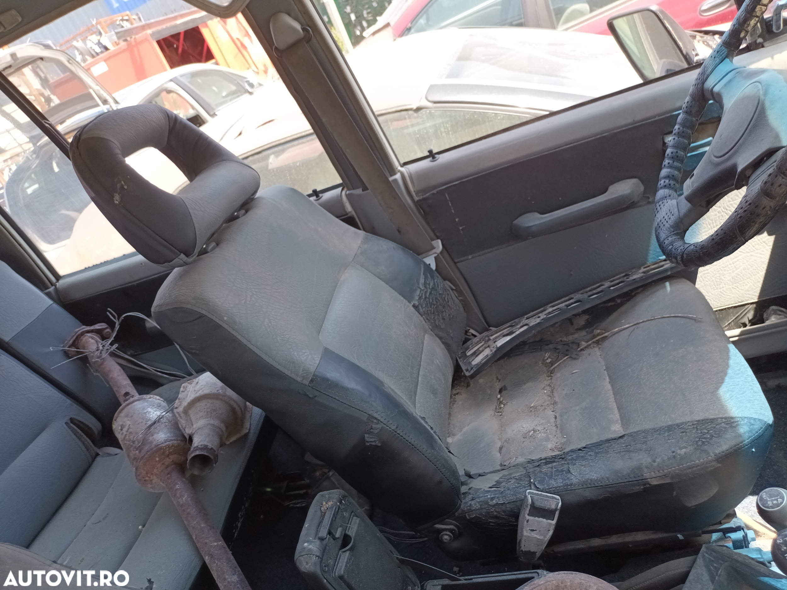 Dezmembrari  Mitsubishi PAJERO 1 (L040)  1982  > 1991 2.5 TD (L044G, - 27