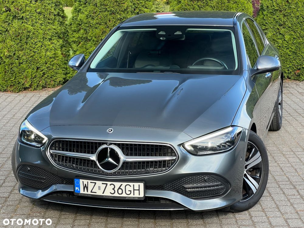 Mercedes-Benz Klasa C 220 d mHEV - 3