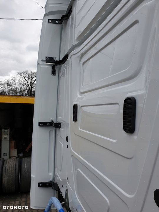 spojlery spoilery owiewki kabiny mercedes-benz actros big space mp5 - 10