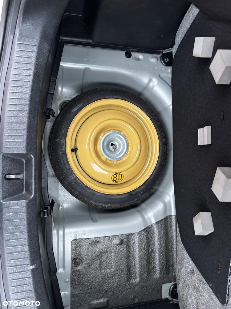 Mazda 2 1.3 MZR Active - 19