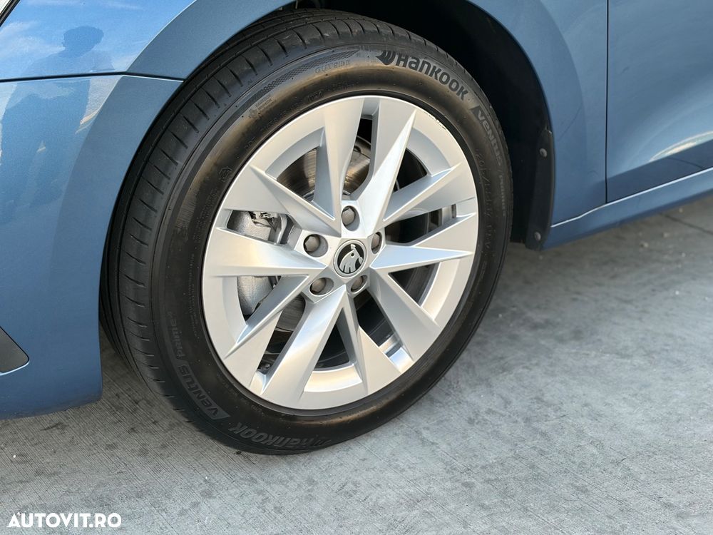 SKODA Octavia 2022 — imagine 8