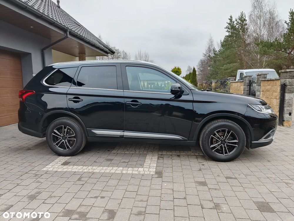 Mitsubishi Outlander 2.0 2WD Invite - 3