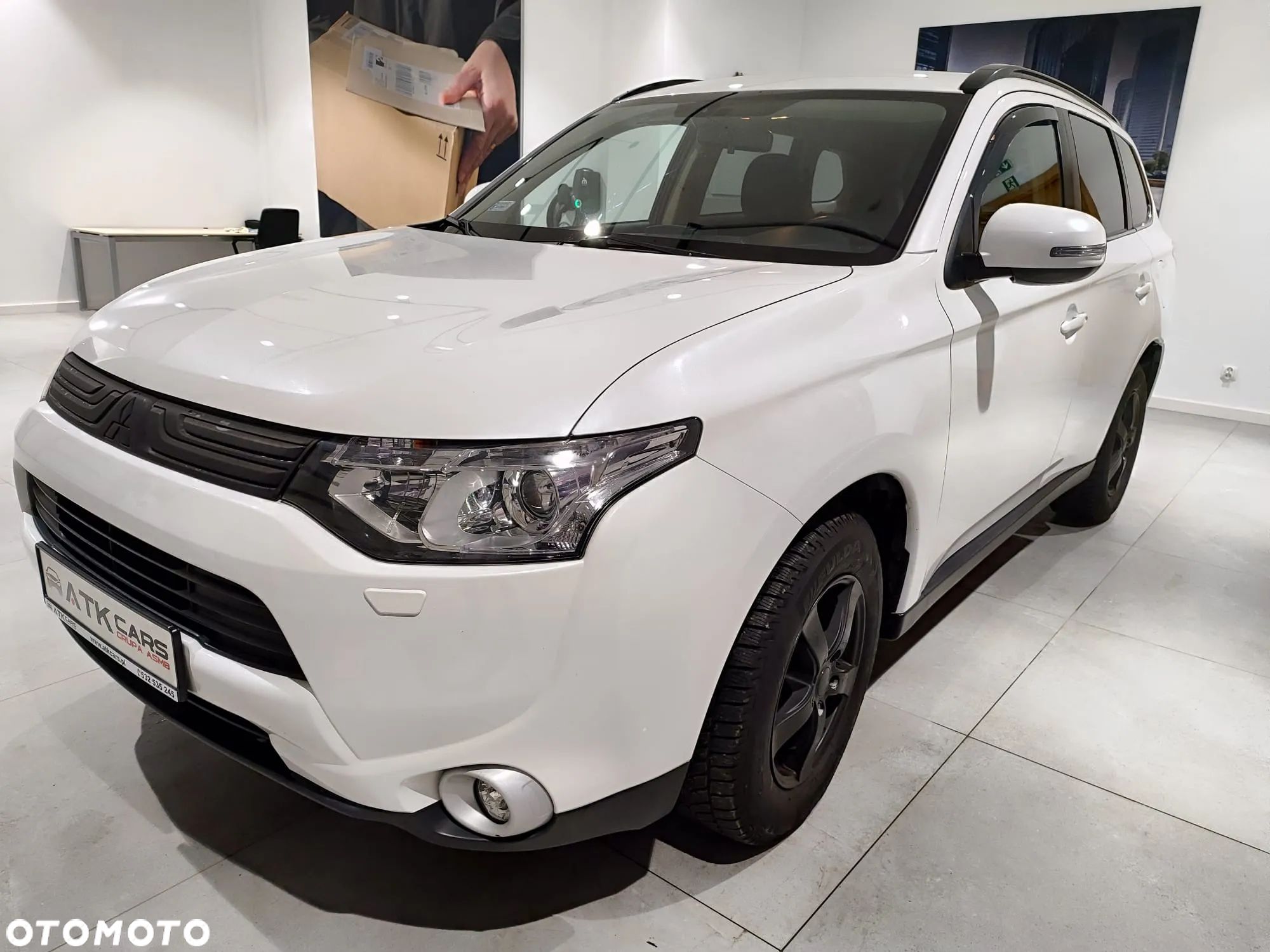Mitsubishi Outlander 2.2 DID Intense - 1