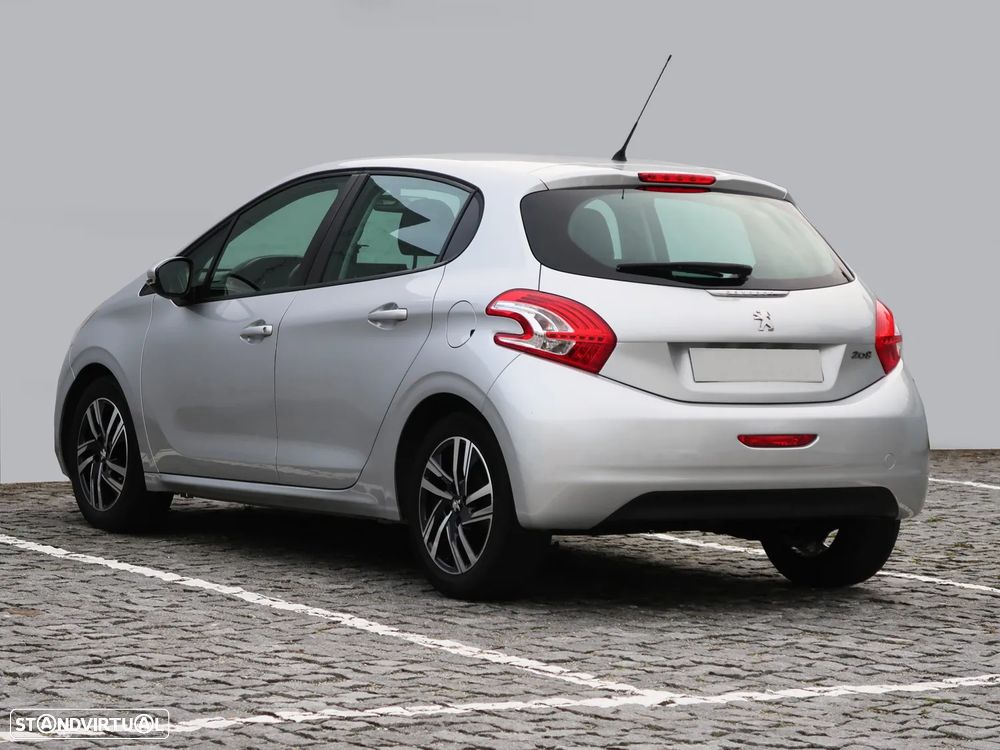 Peugeot 208 HDi 68 Access - 5