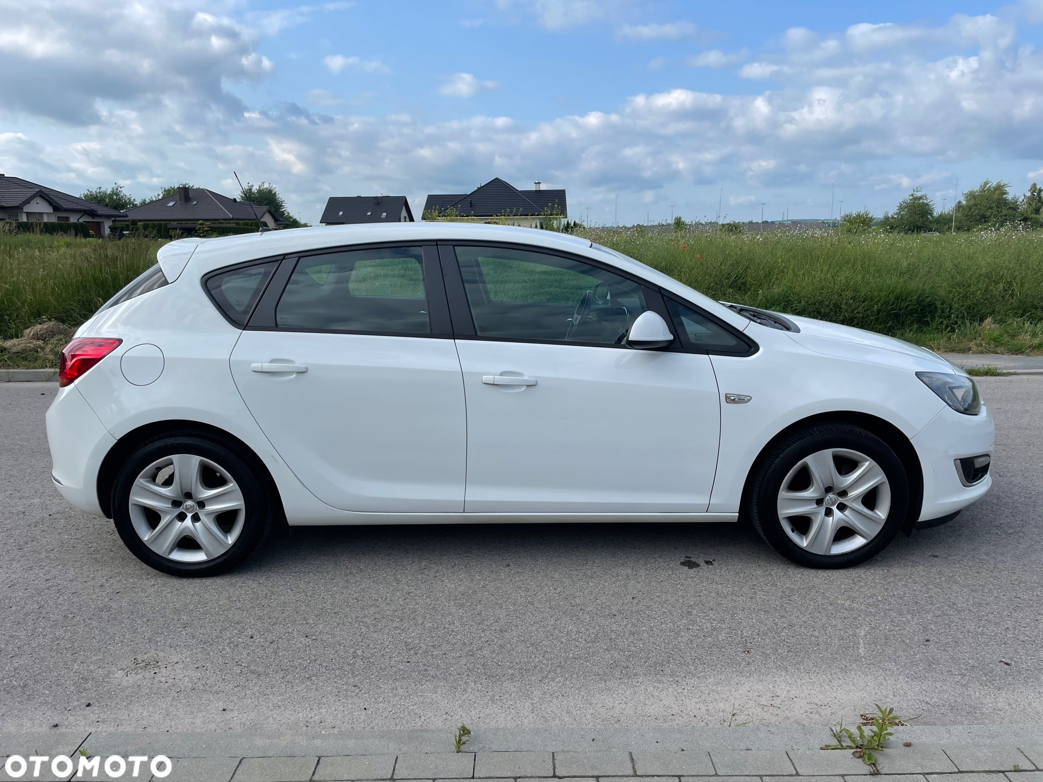 Opel Astra 1.4 Active - 26