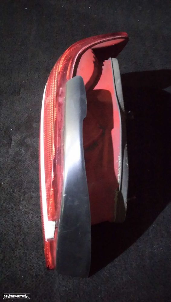 Farolim Stop Esq Peugeot 406 (8B) - 2