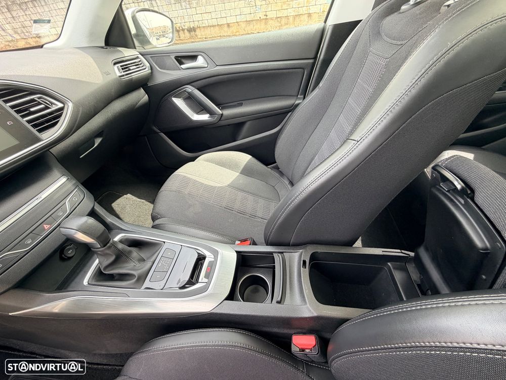 Peugeot 308 SW 1.6 BlueHDi Allure J18 EAT6 - 16