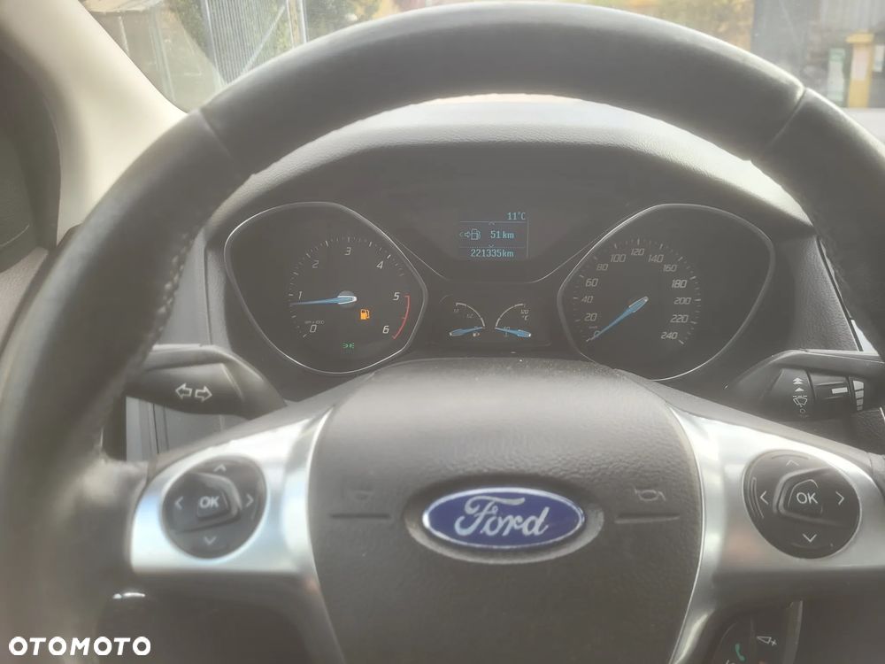 Ford Focus 1.6 TDCi DPF SYNC Edition - 27