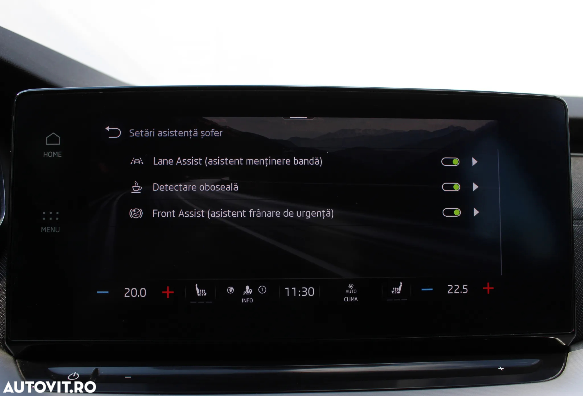 Skoda Octavia Combi 2.0 TDI DSG Style - 28