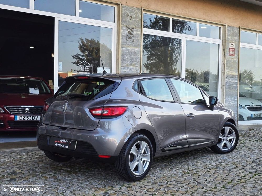 Renault Clio 0.9 TCE Dynamique S - 13