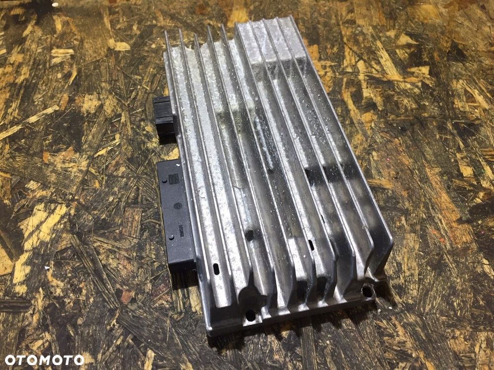 audi a4 b8 a5 8t wzmacniacz bang olufsen 8t0035223s - 4