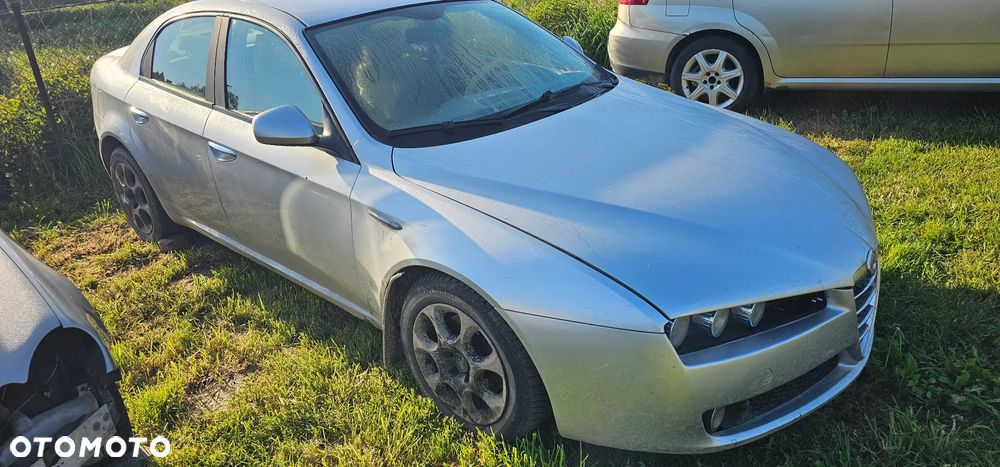 Alfa Romeo 159 2.2 JTS 565a na części potrzebujesz czegoś dzwoń Lublin - 2