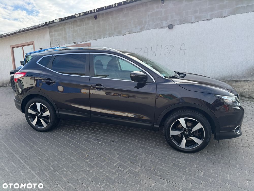 Nissan Qashqai - 4