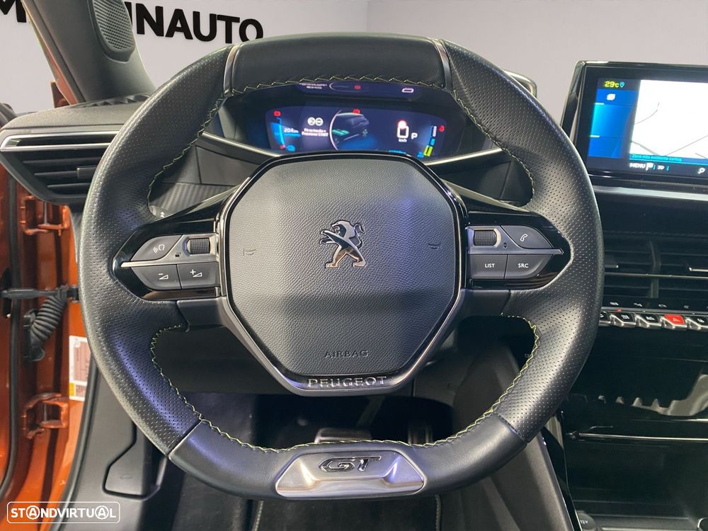 Peugeot e-2008 50 kWh GT - 12