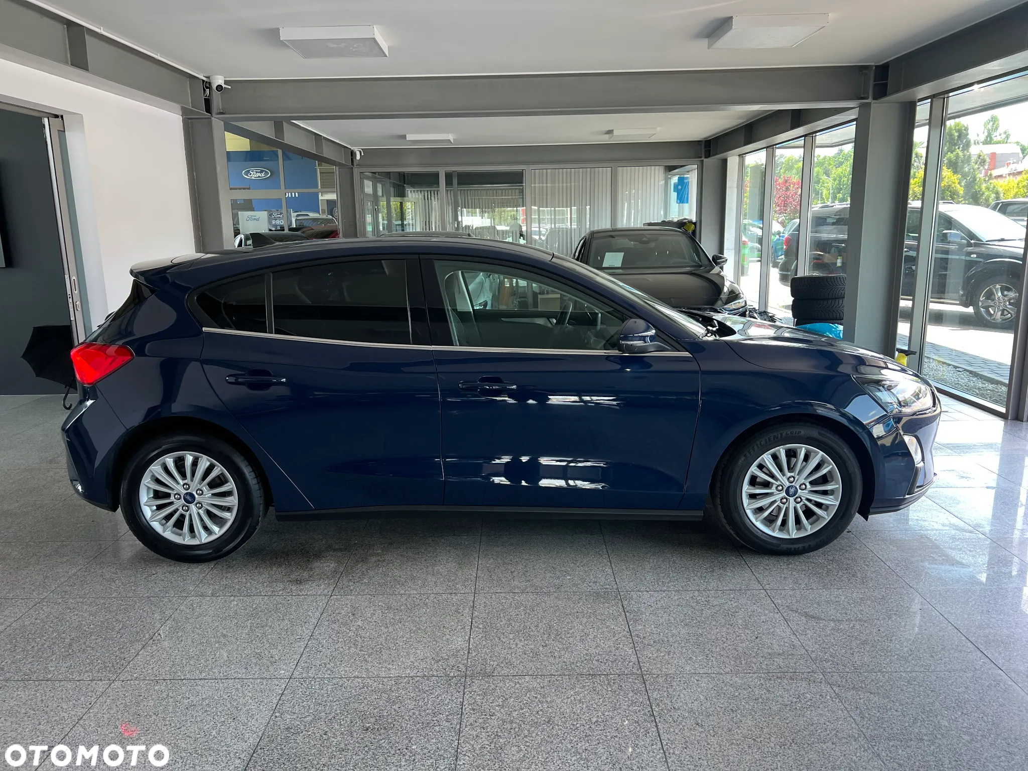 Ford Focus 1.0 EcoBoost Titanium Business - 16