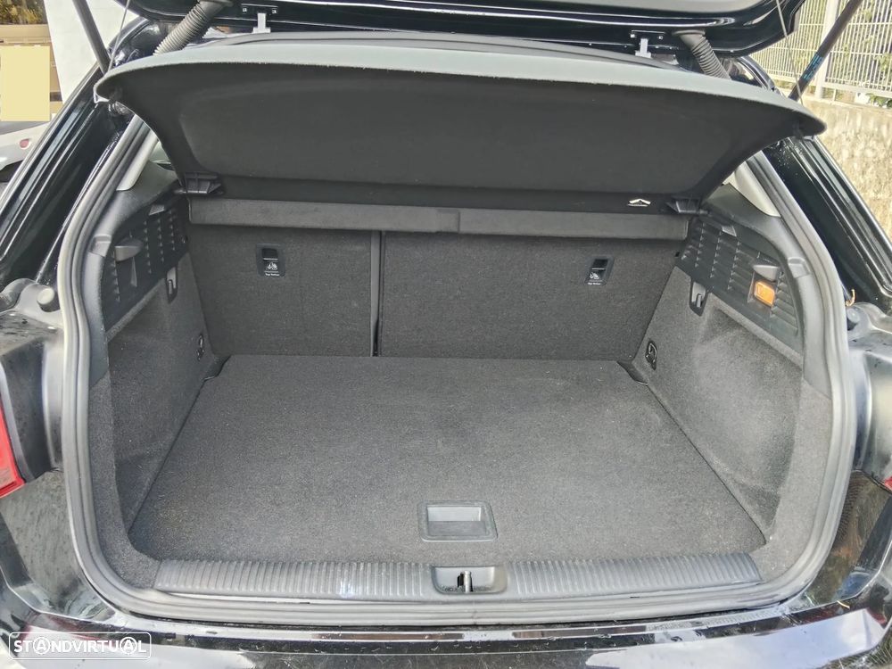 Audi Q2 30 TFSI - 11