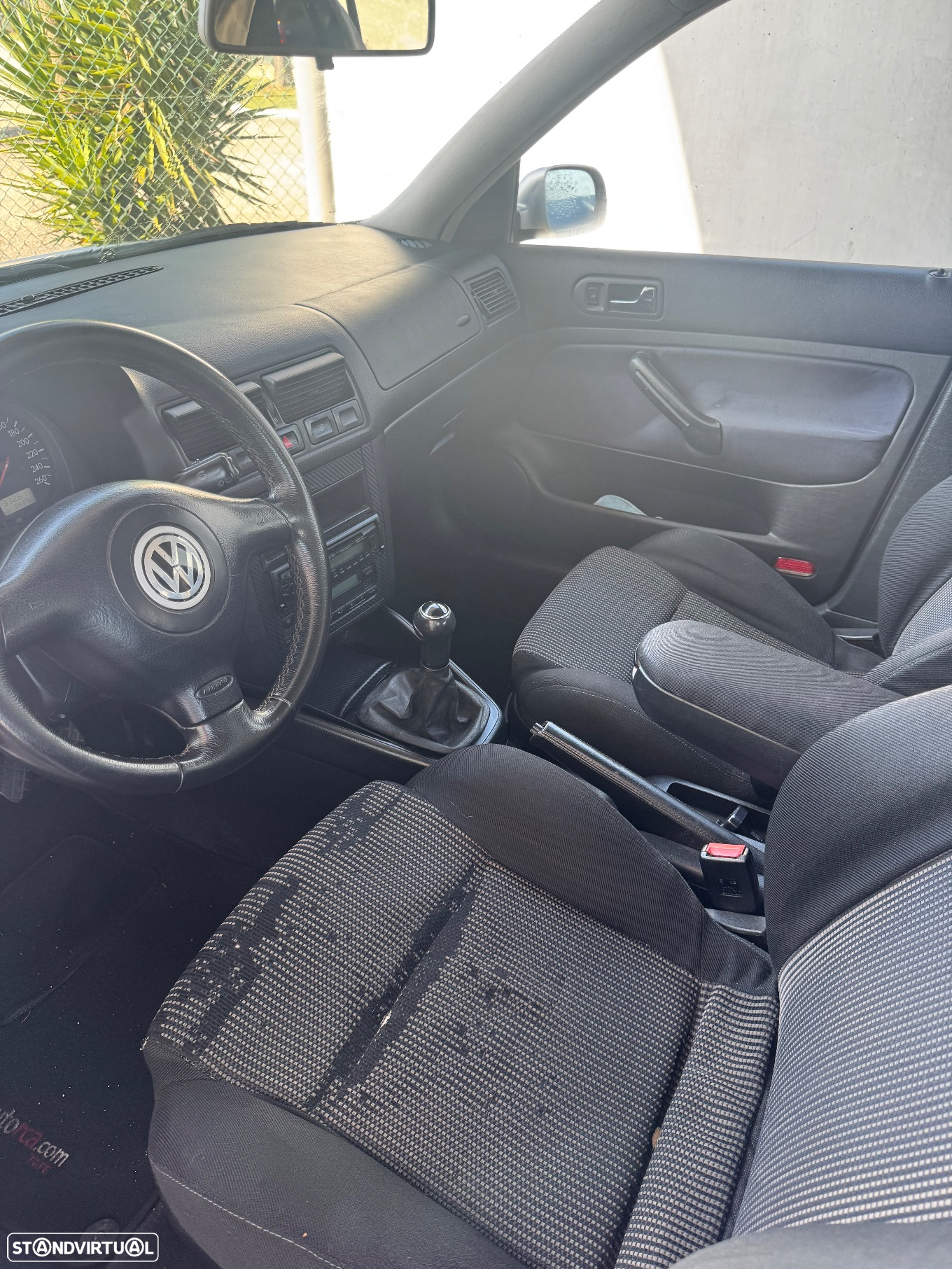 VW Golf 1.9 TDi Highline EC - 4
