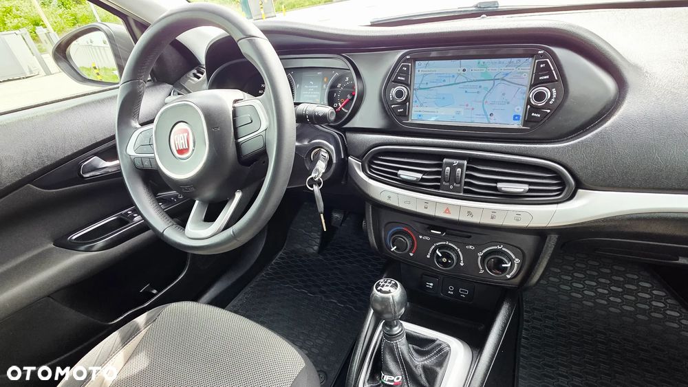 Fiat Tipo 1.4 T-Jet 16v Lounge - 12