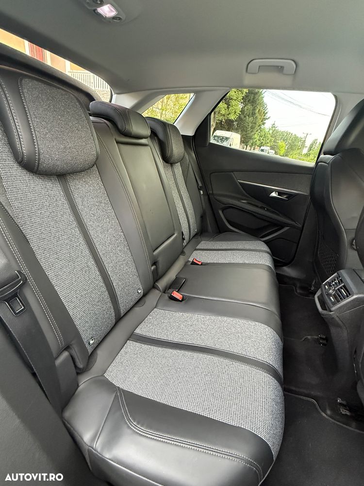 Peugeot 3008 PureTech 130 Stop & Start EAT6 Active - 15
