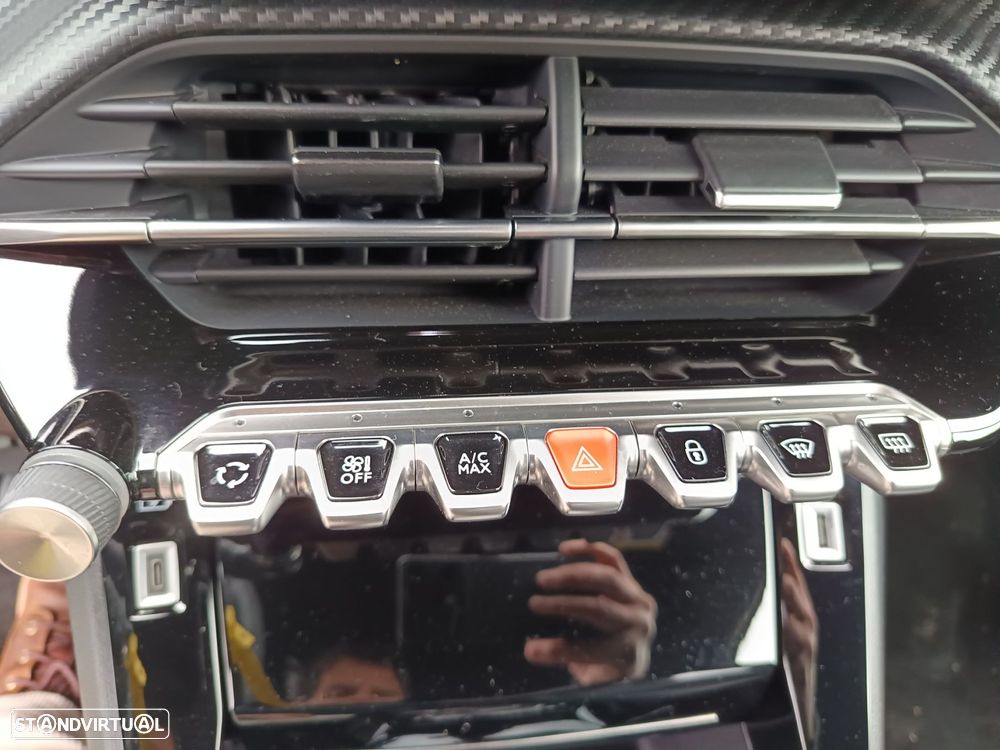 Peugeot 2008 1.5 BlueHDi Allure Pack EAT8 - 10