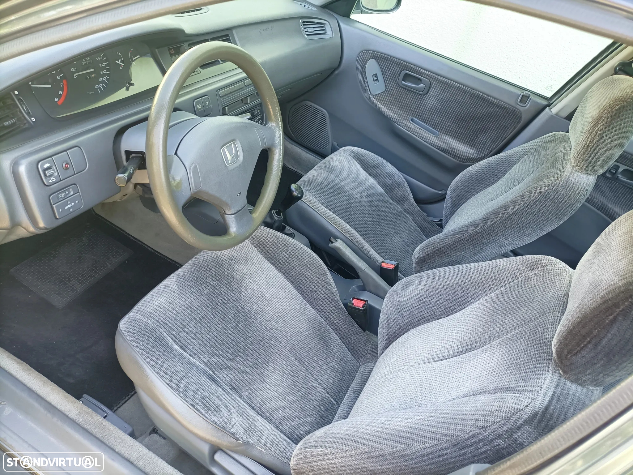 Honda Civic 1.5 LSi 16 V - 7