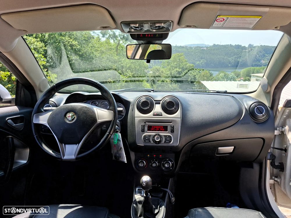 Alfa Romeo MiTo 1.3 JTD Distinctive S&S - 7