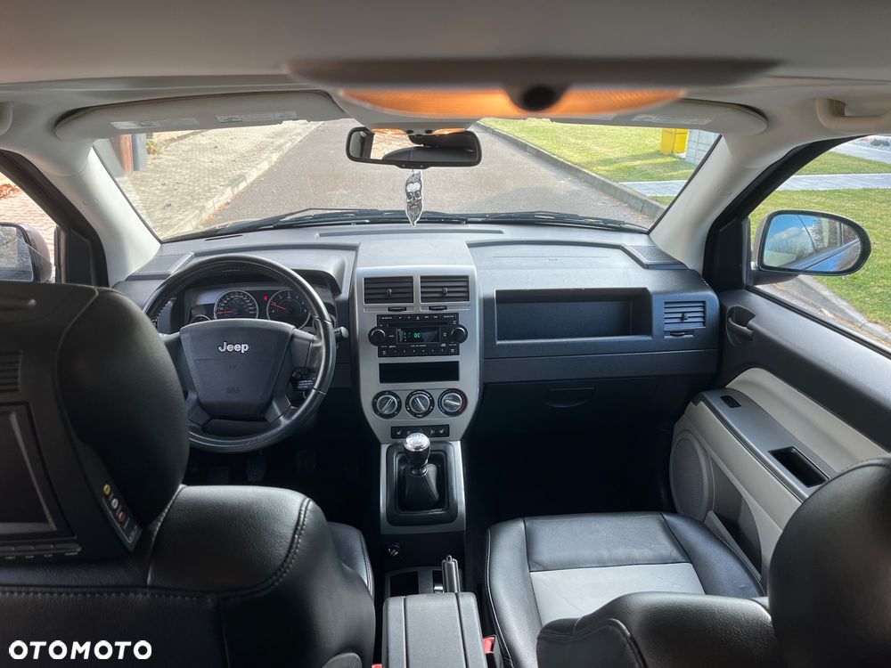 Jeep Compass 2.0 CRD Limited - 17